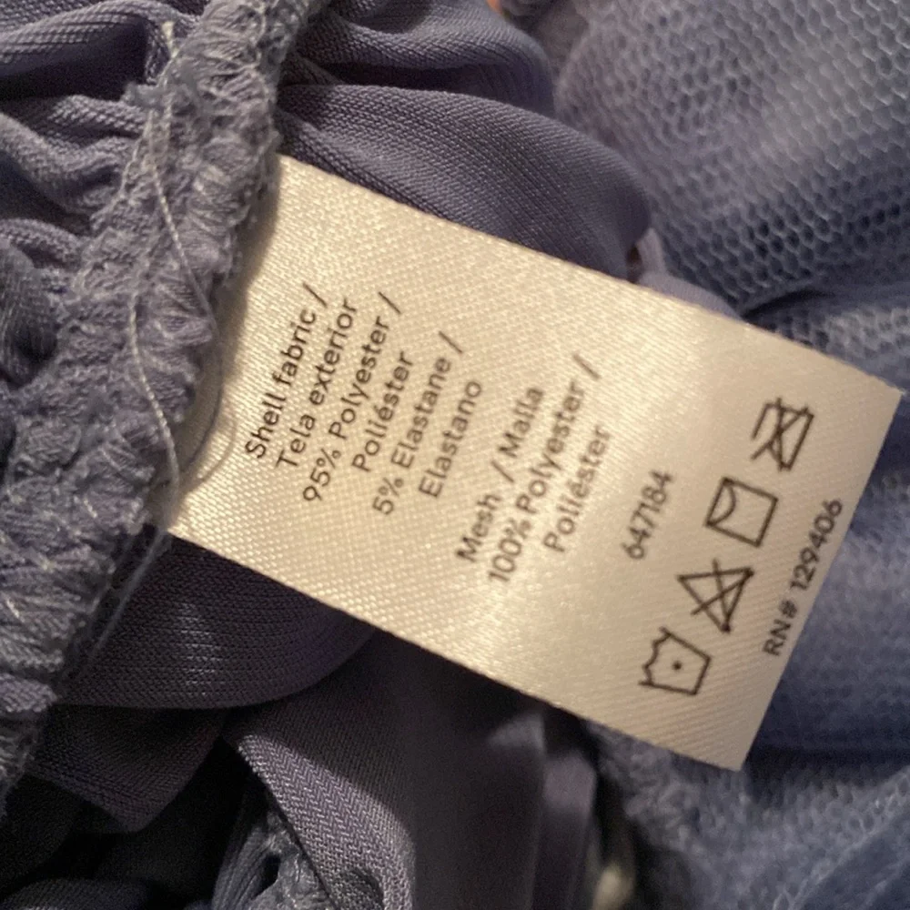 Venus dress EXTREMELY sexy and form fitting - Picture 9 of 9